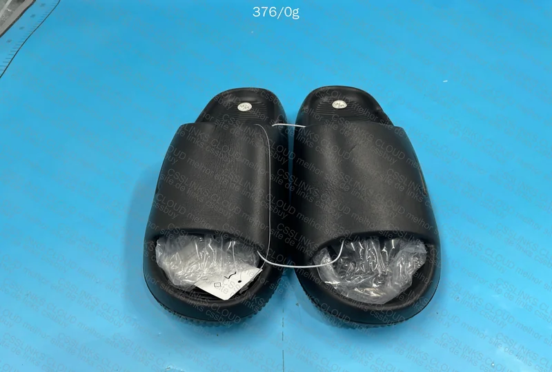 Nike Calm Slide - Black / Help 4