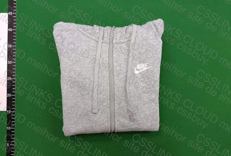 Nike Club Gray