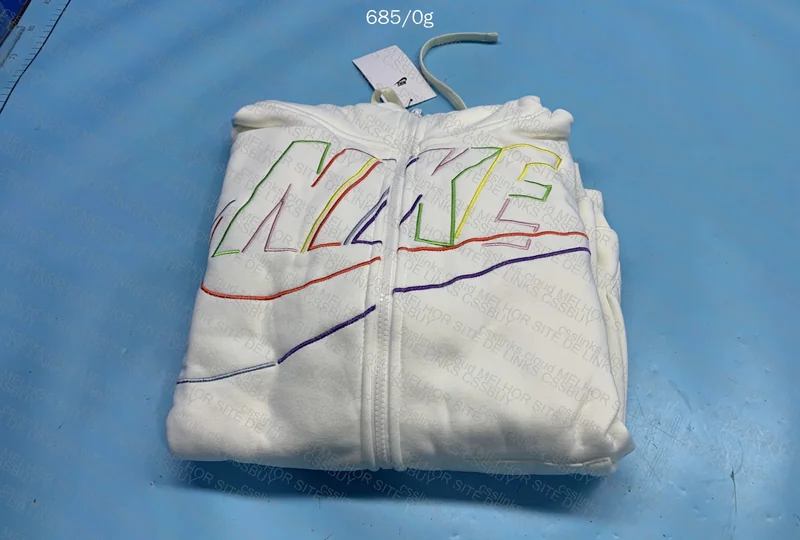 Nike club e Nike colors