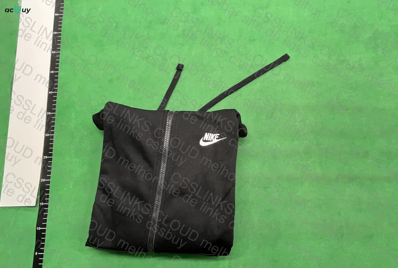 Nike Club Black 2