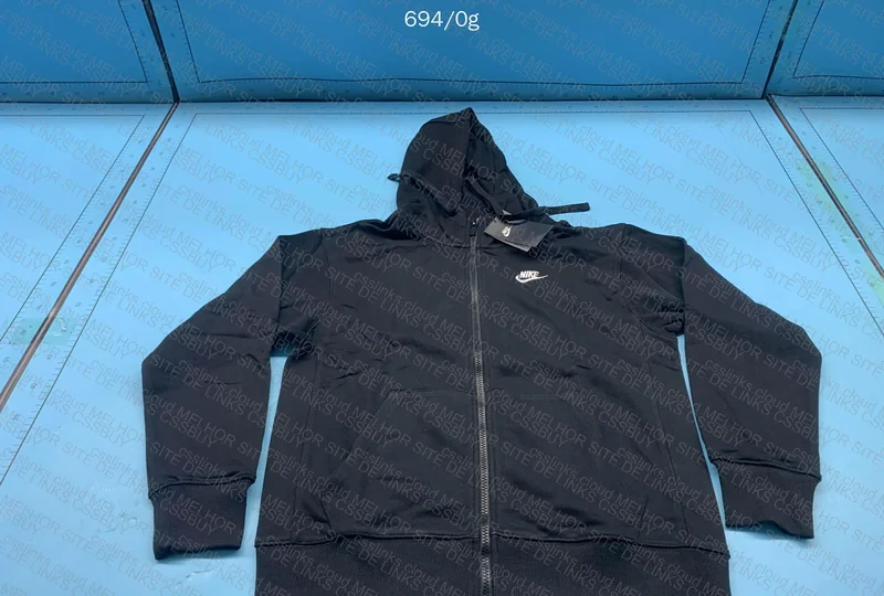 Nike Club Black 2
