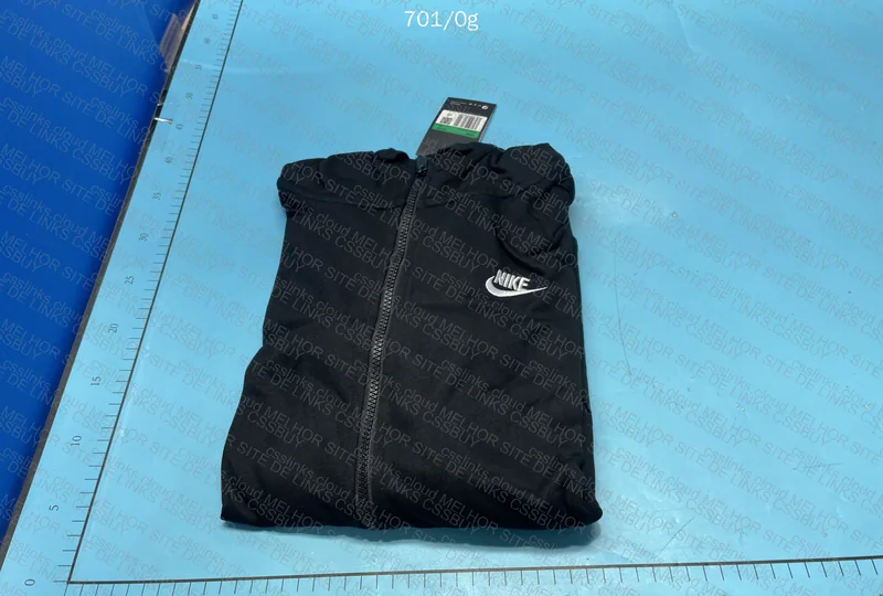 Nike Club Black