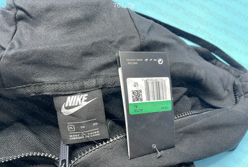 Nike Club Black 3