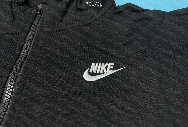 Nike Club Black 4