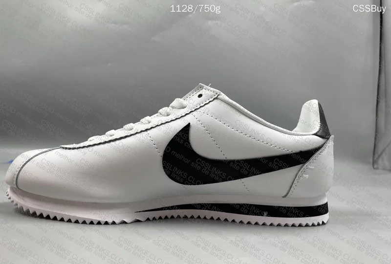 Nike CORTES 3