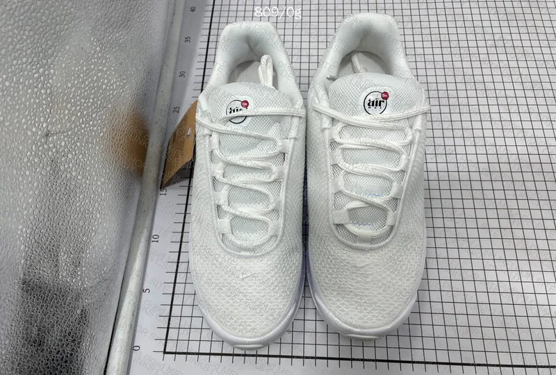 Nike DN White 6