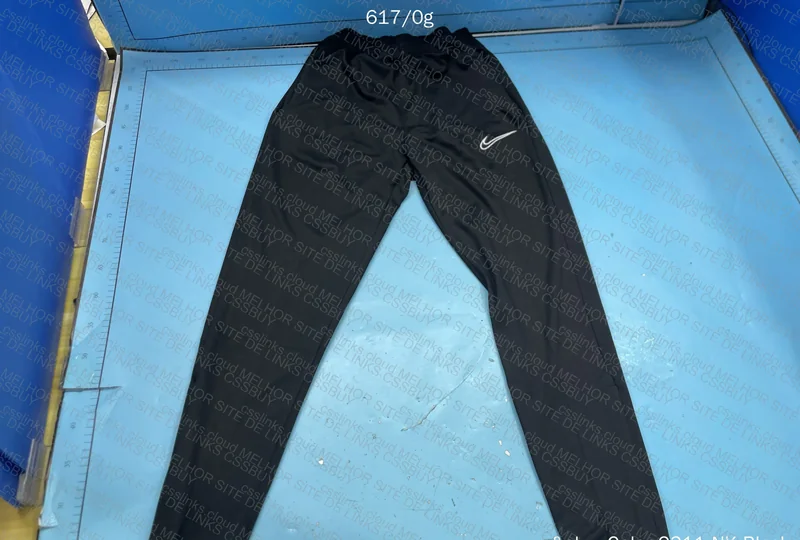 NIKE DRI FIT ACADEMY 7