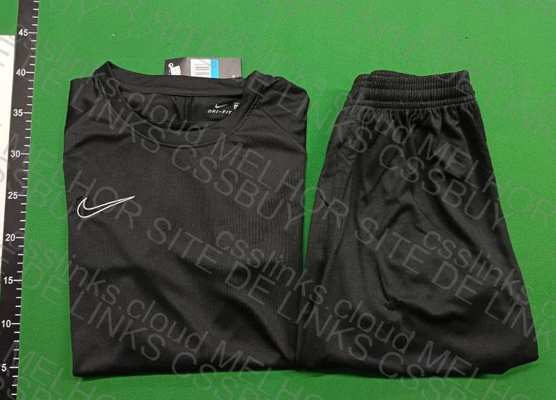Nike dry Fit 4