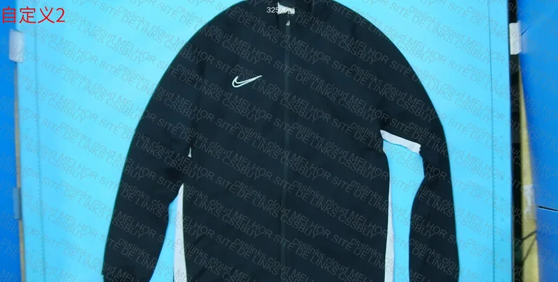 NIKE DRY - FIT OG (NA TAG) 3