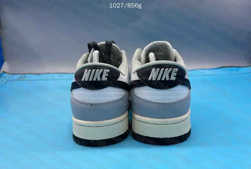 NIKE DUNK 70y (SALE) 3