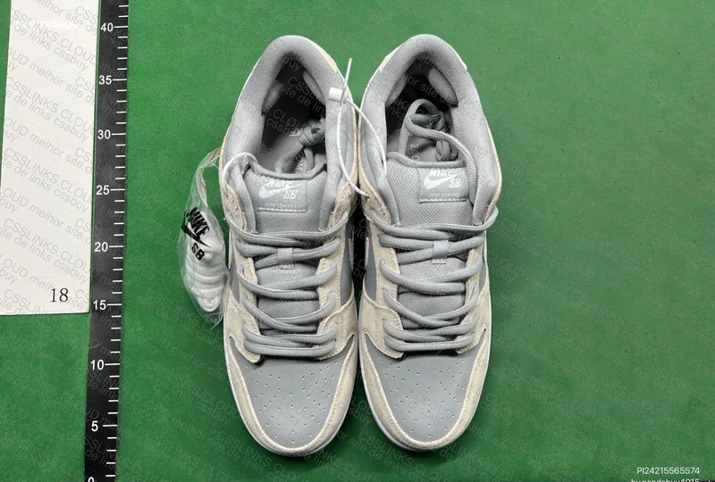 Nike Dunk Arctic Fox 5