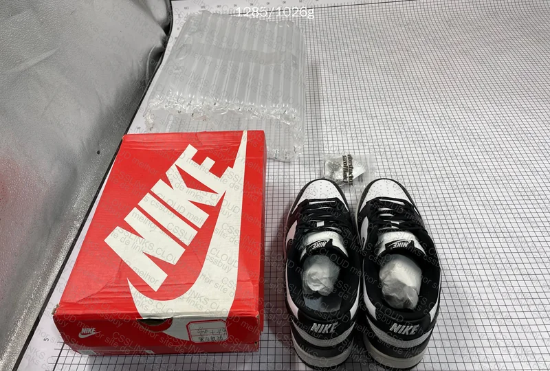 NIKE DUNK BLIND BOX 4