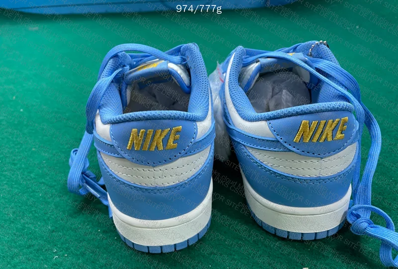NIKE DUNK BLIND BOX 2