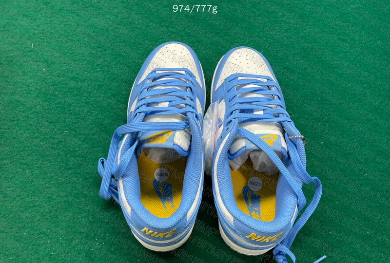 NIKE DUNK BLIND BOX 4