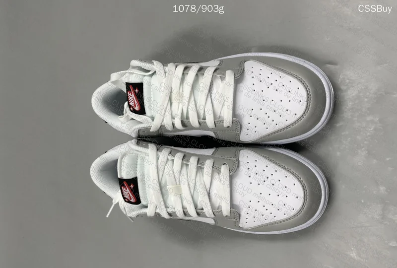 Nike Dunk Grey