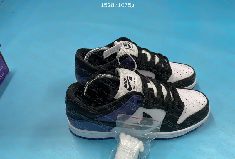 Nike Dunk Court Purble