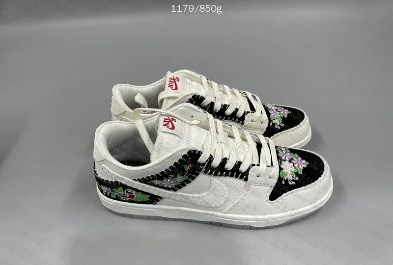 Nike Dunk Decon SB Low N7 - Sail