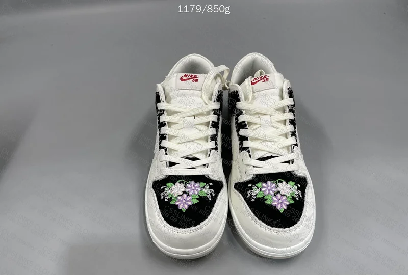Nike Dunk Decon SB Low N7 - Sail 2