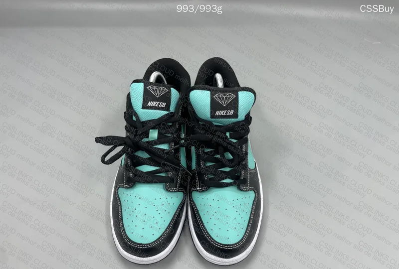 Nike Dunk Diamond 3