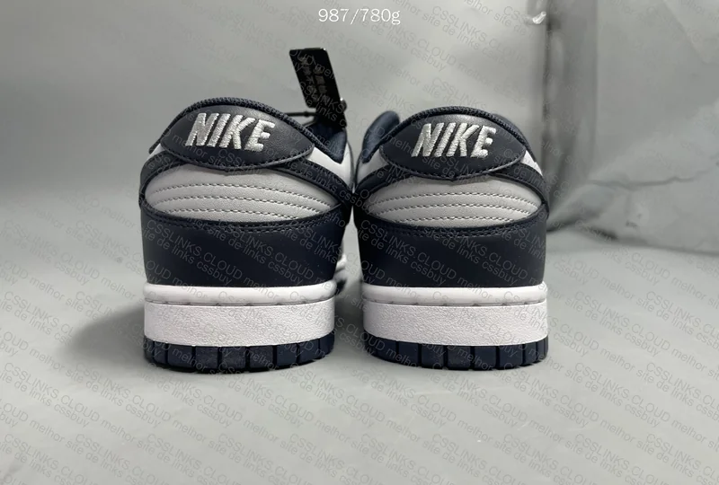 Nike Dunk Georgetown 4