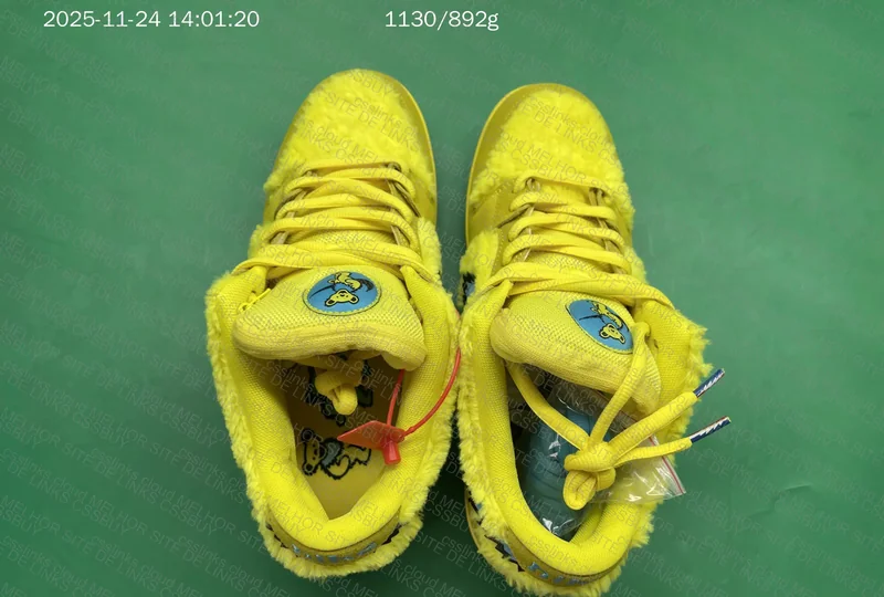 Nike Dunk Grateful Dead Yellow 2
