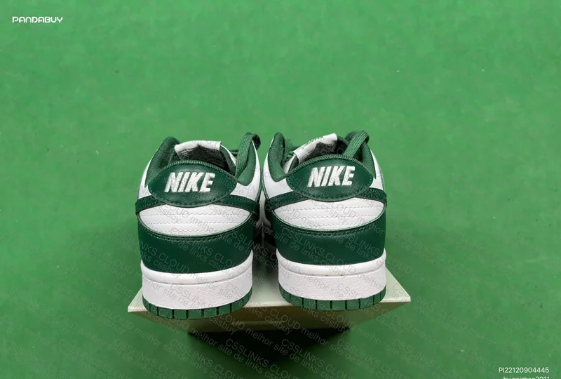 Nike Dunk Green 5