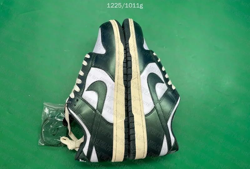 Nike Dunk Green Coconut Milk 2