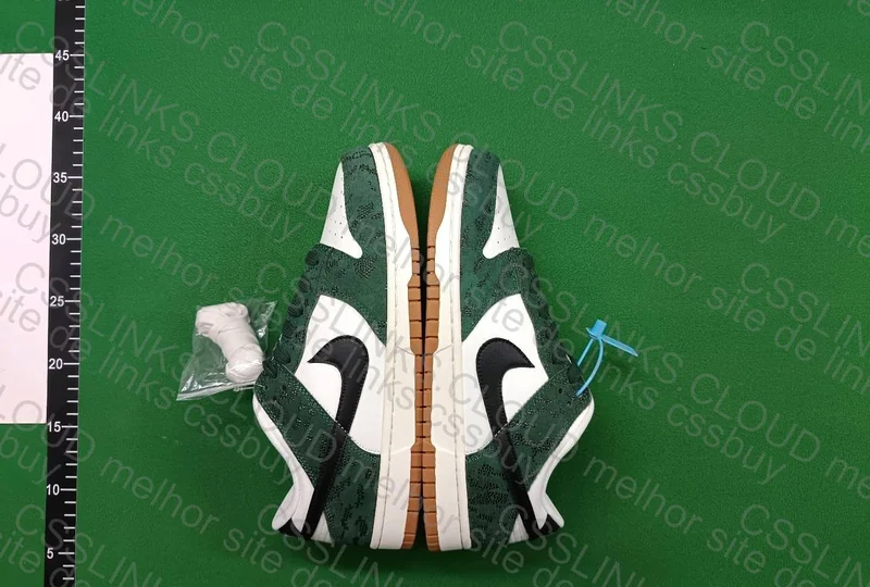 Nike Dunk Green Snake 6