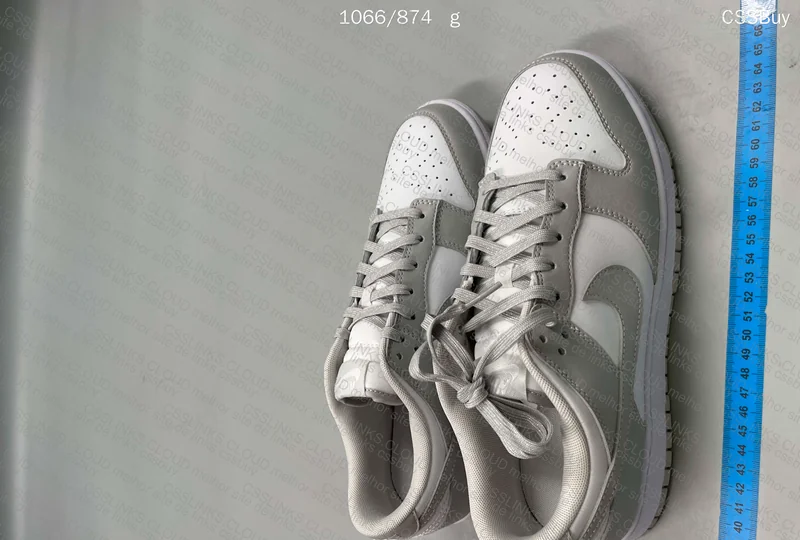 NIKE DUNK GREY 3