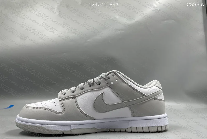Nike Dunk Grey