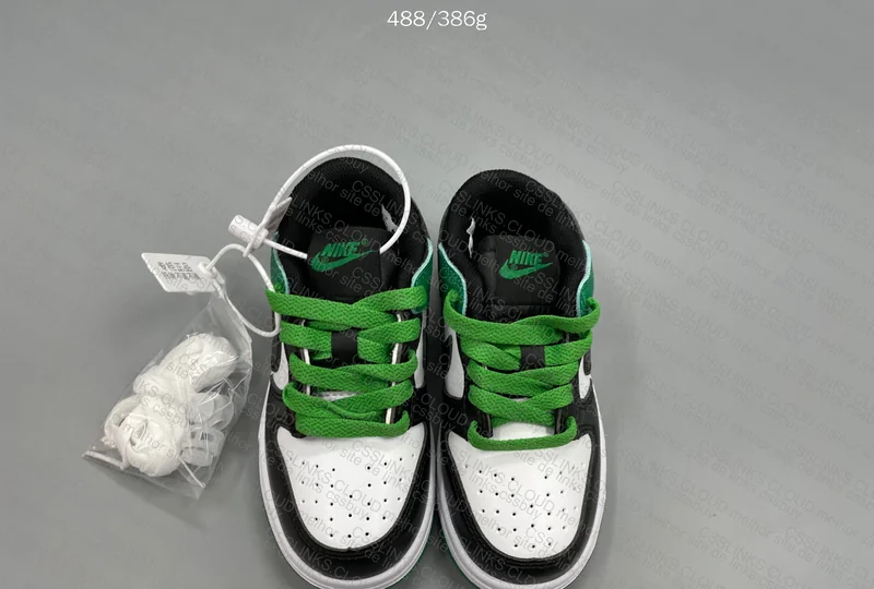 Nike Dunk - Kids 4