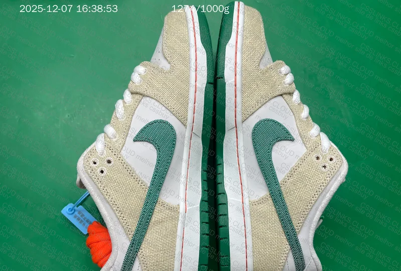 Nike dunk Jarritos