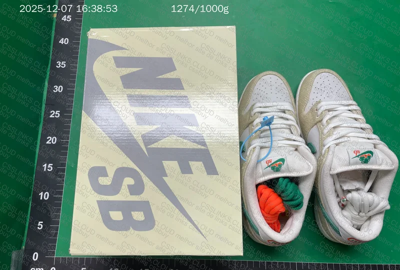 Nike dunk Jarritos 2