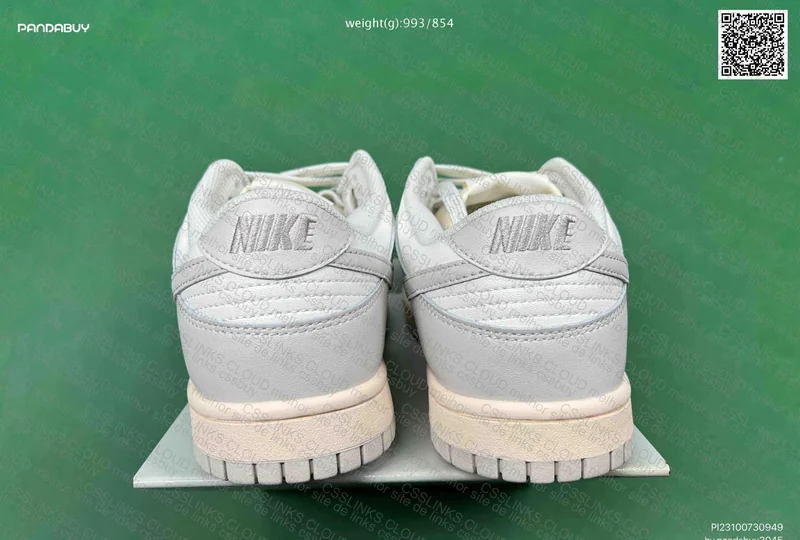 Nike Dunk Light Bone 3