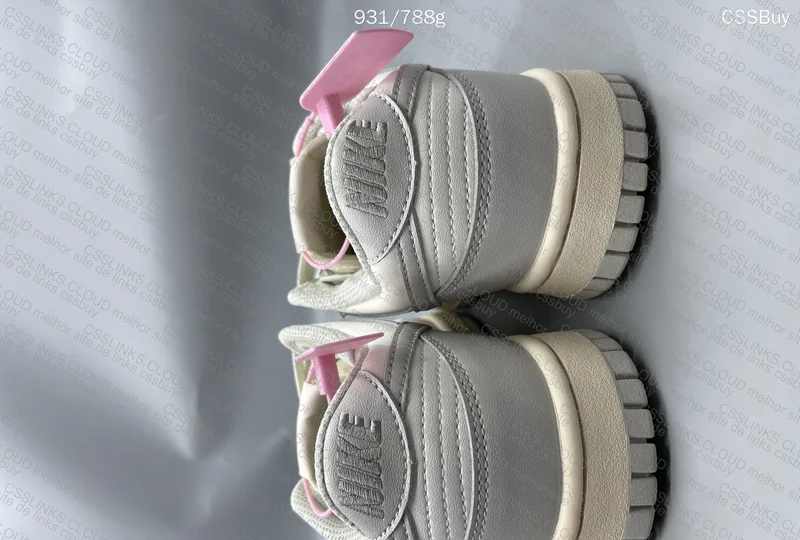 Nike Dunk Light Bone 5