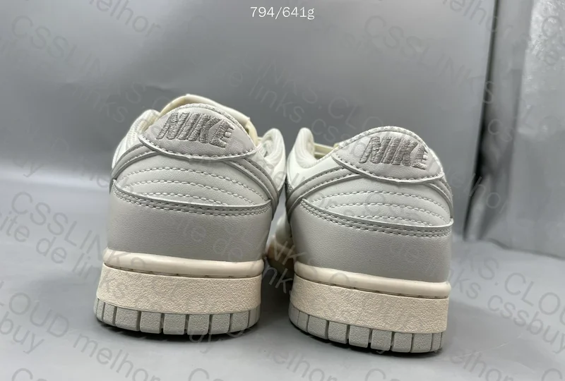 Nike Dunk Light Bone VT 4