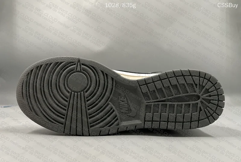 Nike Dunk Light Smoke 6