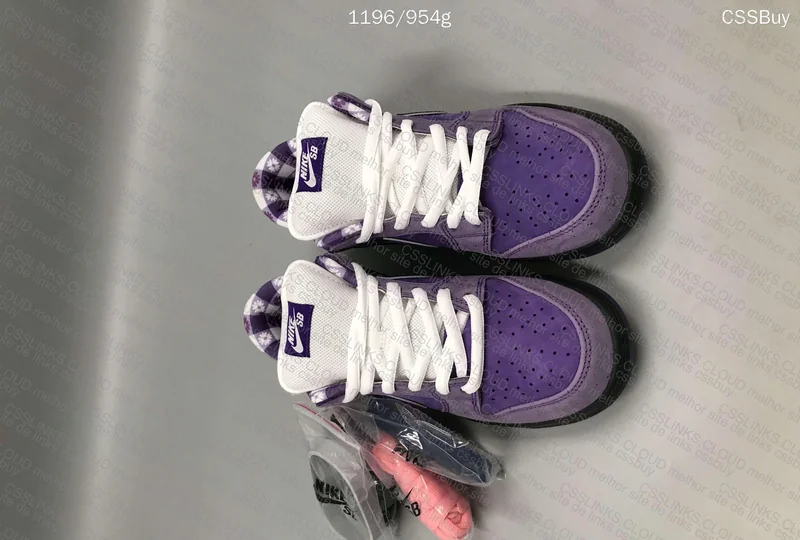 NIKE DUNK LOBSTER