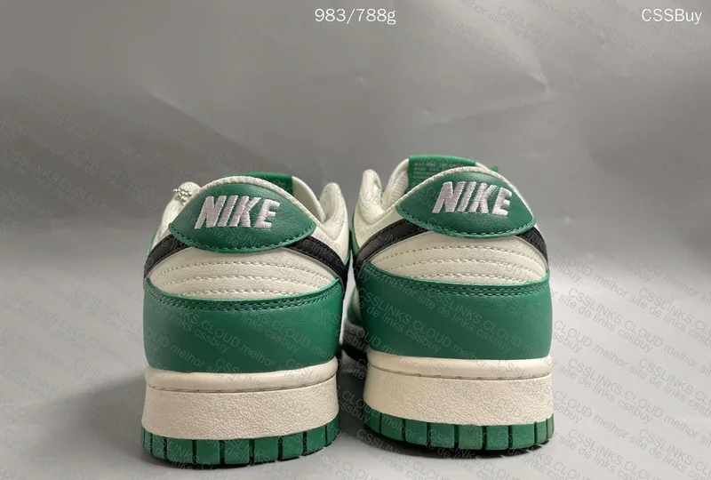 Nike dunk lottery green 3