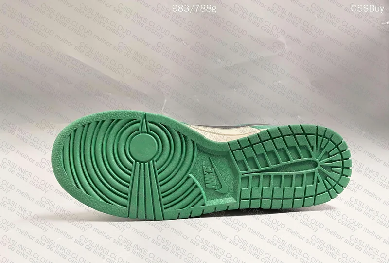 Nike dunk lottery green 6