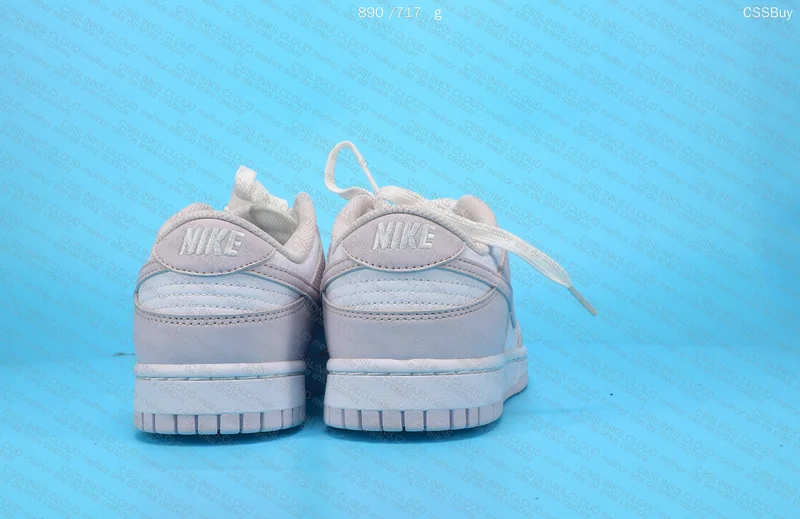 Nike Dunk Low 4