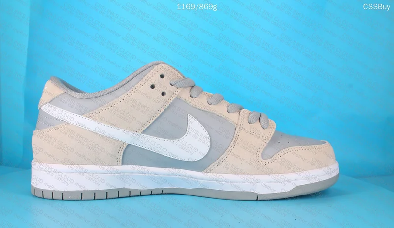 Nike DUNK LOW 4