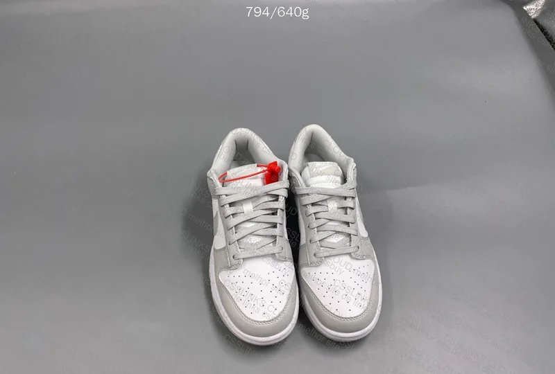 Nike Dunk Low 9