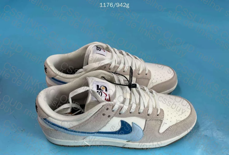 Nike dunk low 4