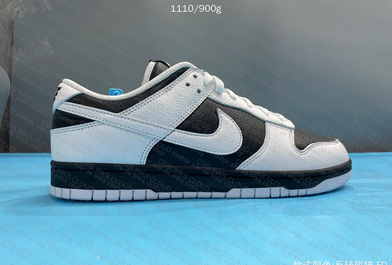 Nike Dunk Low Black/White 2