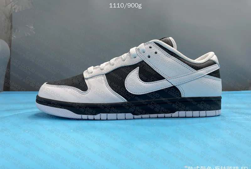 Nike Dunk Low Black/White 5