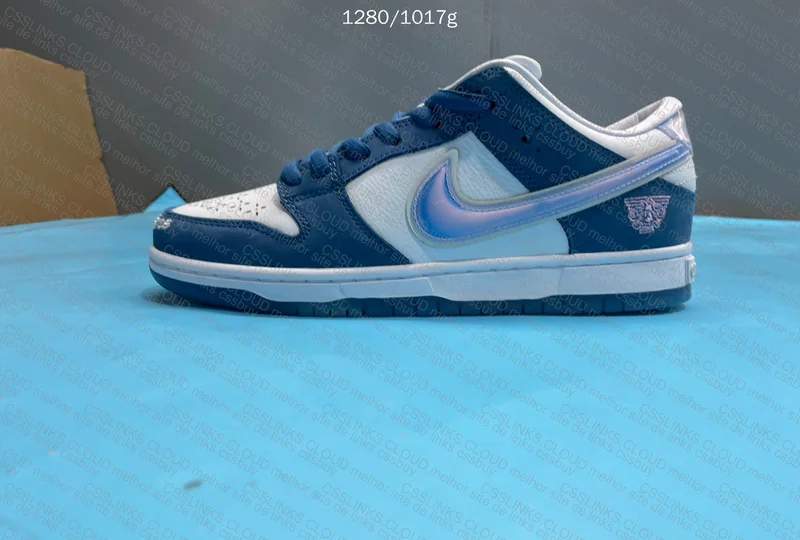 Nike dunk low born x raised 8
