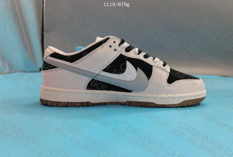 Nike Dunk Low Double Swoosh 5