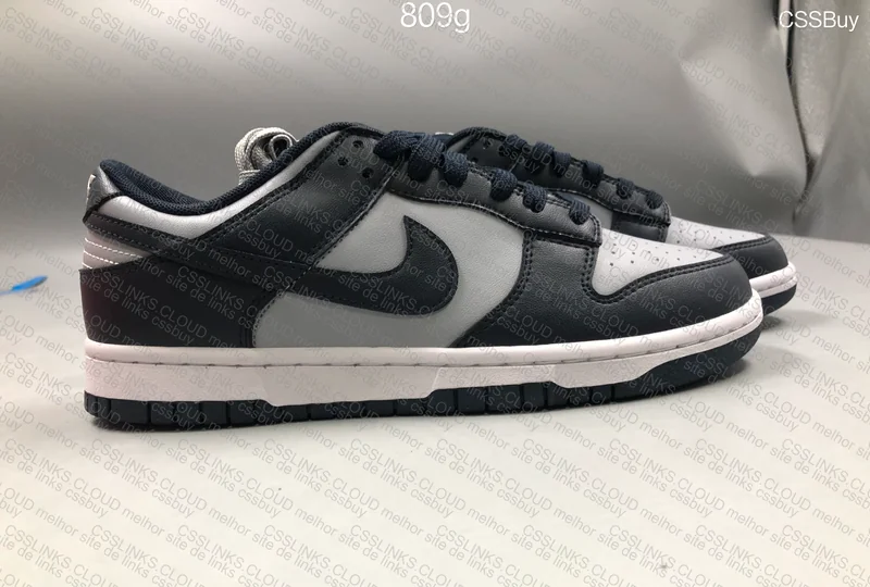 Nike Dunk Low Georgetown 5