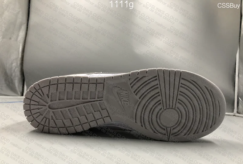 Nike Dunk Low Grey Fog 2